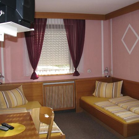 Hotel Erzhausener Hof 外观 照片